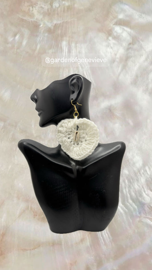 Divine Ori Shell Crochet Earrigs